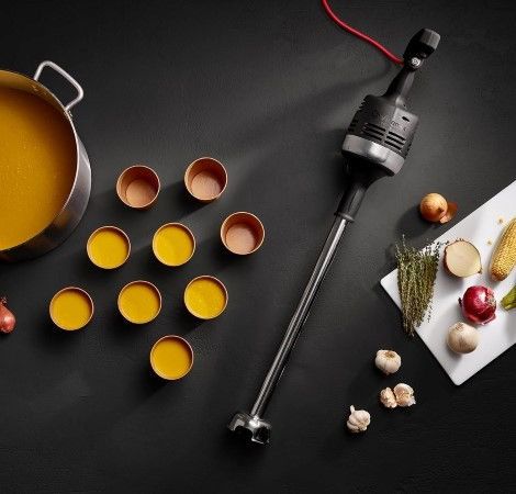 /content/vitamix/ca/en_us/articles/how-to-make-your-restaurant-kitchen-more-efficient-with-immersion-blenders.html