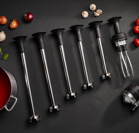/content/vitamix/ca/en_us/articles/3-ways-immersion-blenders-improve-speed-of-service-in-restaurants.html