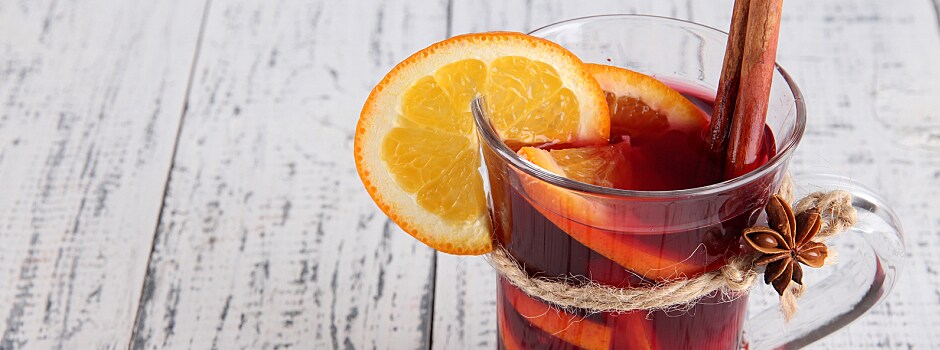 4-ways-to-warm-up-winter-cocktails-main.jpg	