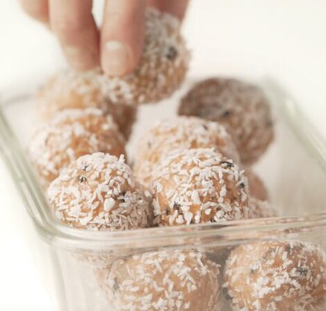 Cashew Energy Balls Recipe