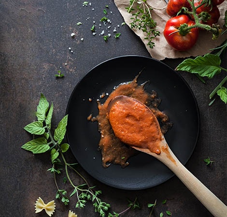 Easy Tomato Sauce fresh tomato sauce with herbs
