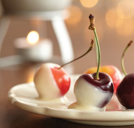 White Chocolate "Cheesecake" Fondue Recipe